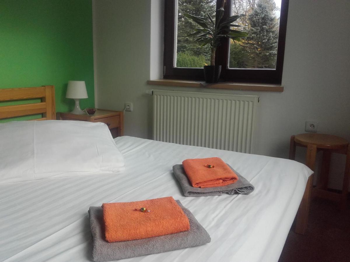Hotel Anna Харачов Екстериор снимка