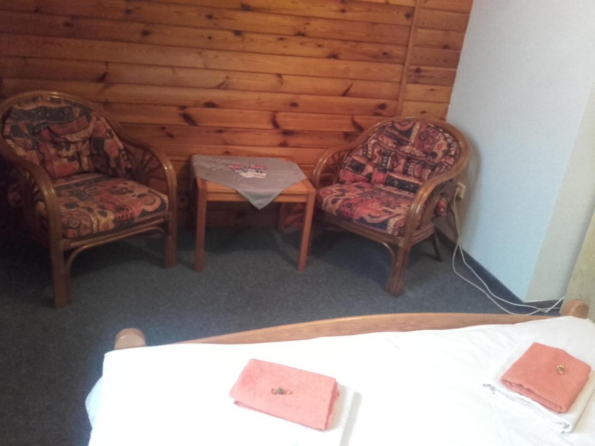 Hotel Anna Харачов Екстериор снимка