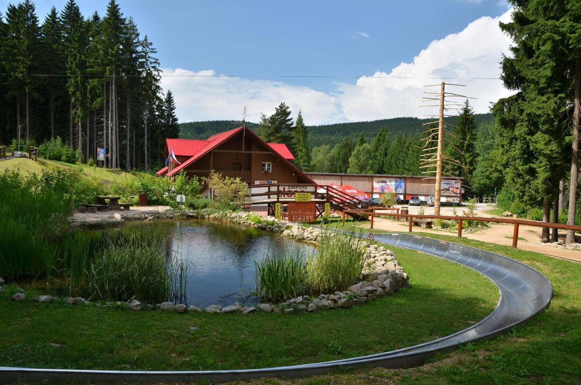 Hotel Anna Харачов Екстериор снимка